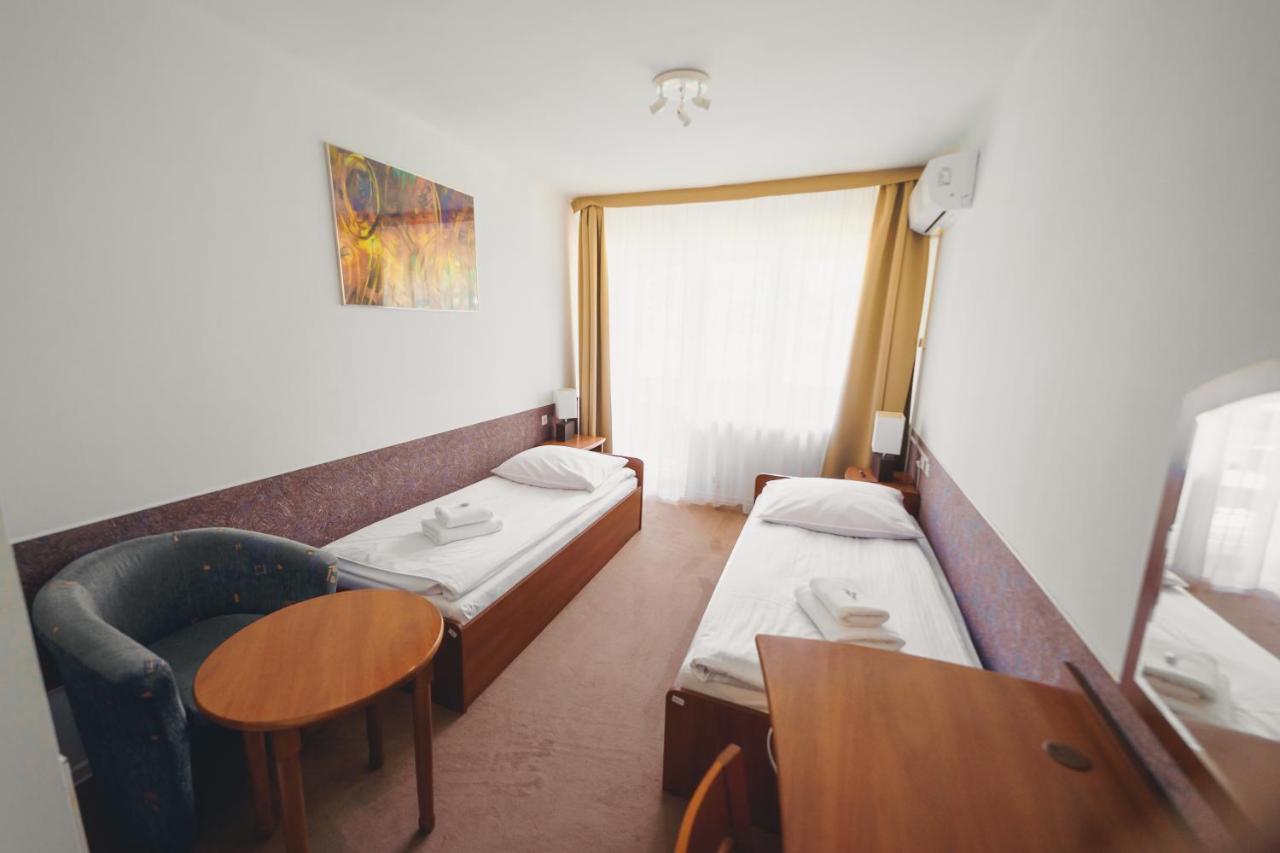 Elita Hotel & Restauracja Iwonicz-Zdrój 외부 사진
