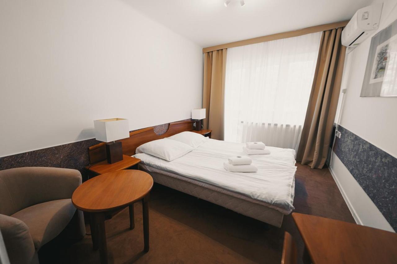Elita Hotel & Restauracja Iwonicz-Zdrój 외부 사진