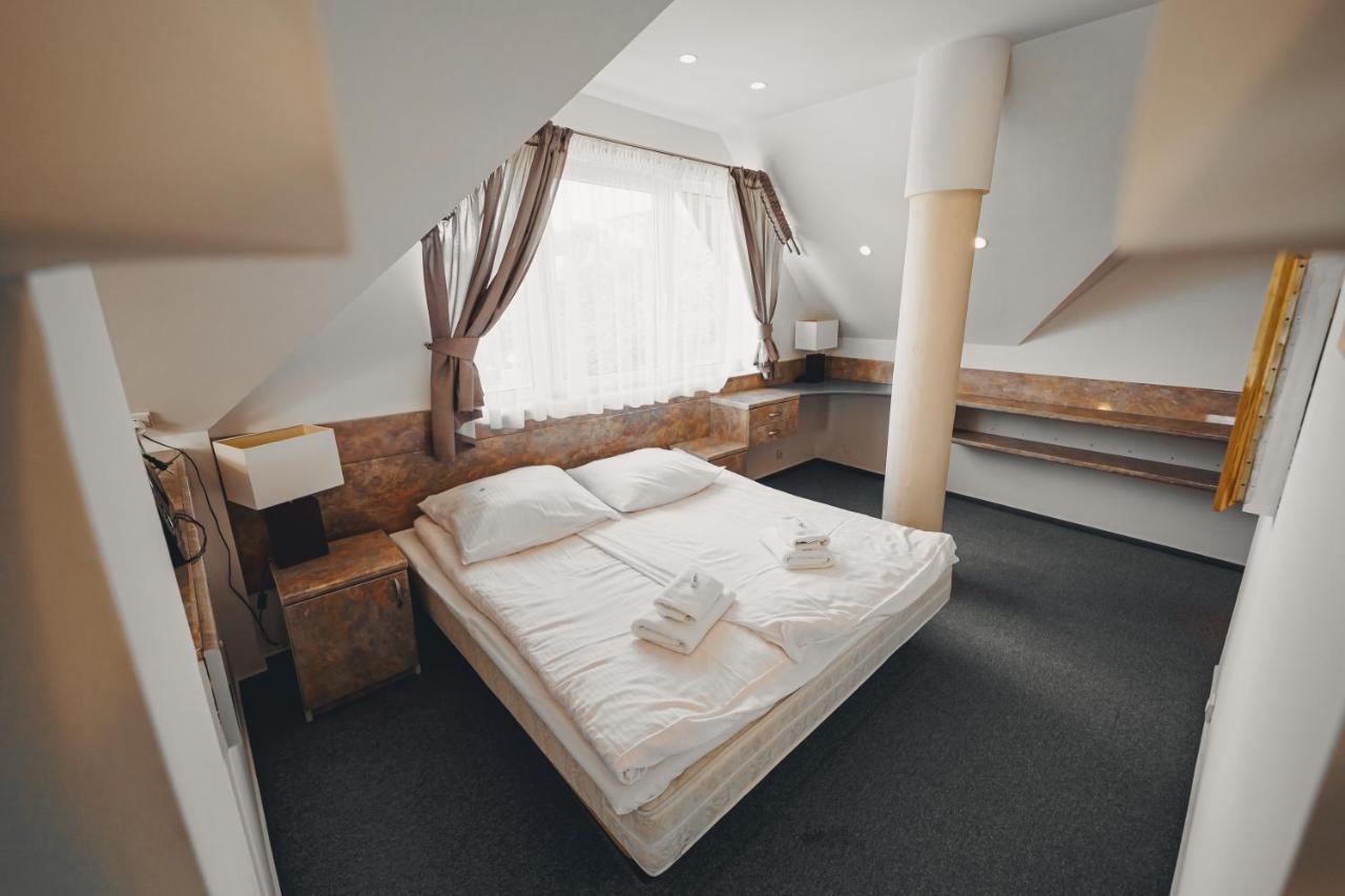 Elita Hotel & Restauracja Iwonicz-Zdrój 외부 사진